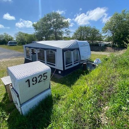 Wohnwagenvermietung Camping-Sylt / Morsum מראה חיצוני תמונה
